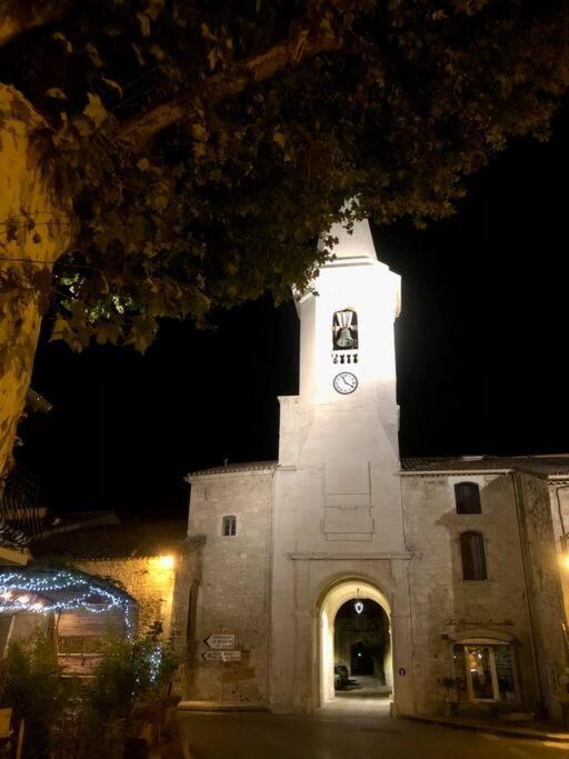 Logement Neuf, Tout Confort, Au Coeur Du Village Saint Didier  Extérieur photo