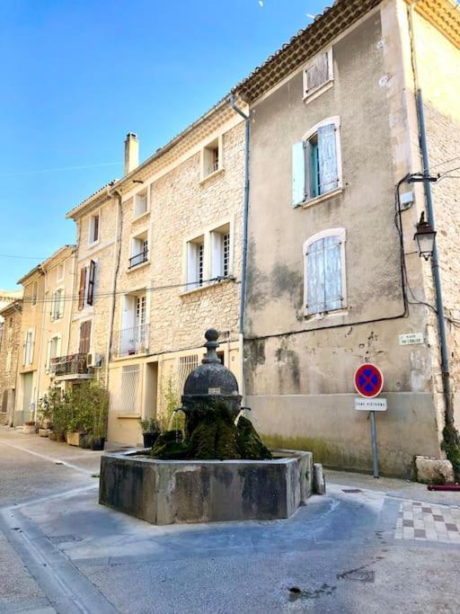 Logement Neuf, Tout Confort, Au Coeur Du Village Saint Didier  Extérieur photo
