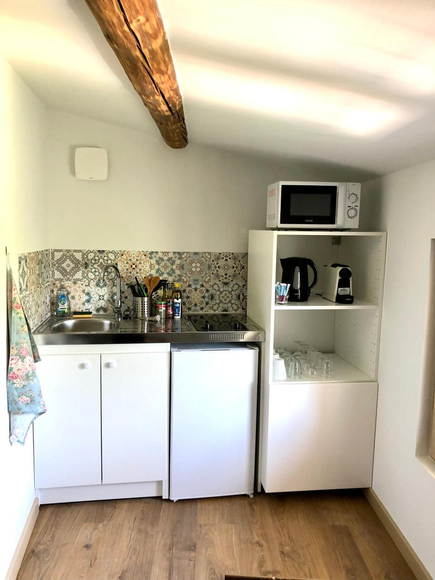 Logement Neuf, Tout Confort, Au Coeur Du Village Saint Didier  Extérieur photo
