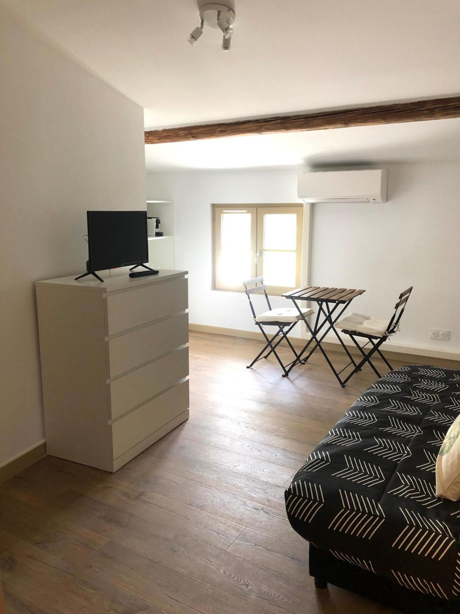 Logement Neuf, Tout Confort, Au Coeur Du Village Saint Didier  Extérieur photo